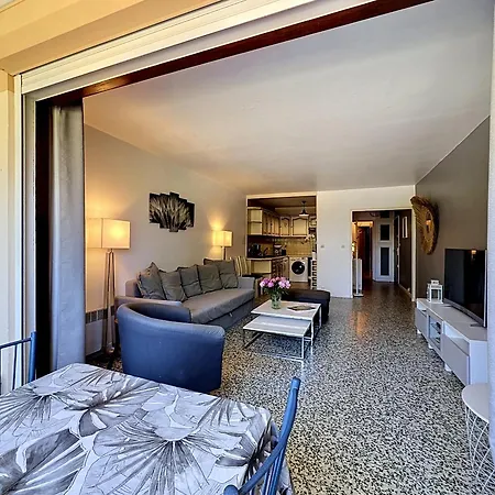 Apartment Grand Proche Avec Wifi