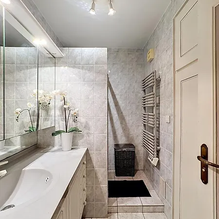 Apartment Grand Proche Avec Wifi